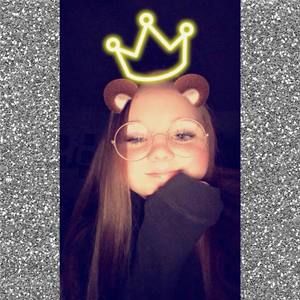 Meet your Posher, Cici